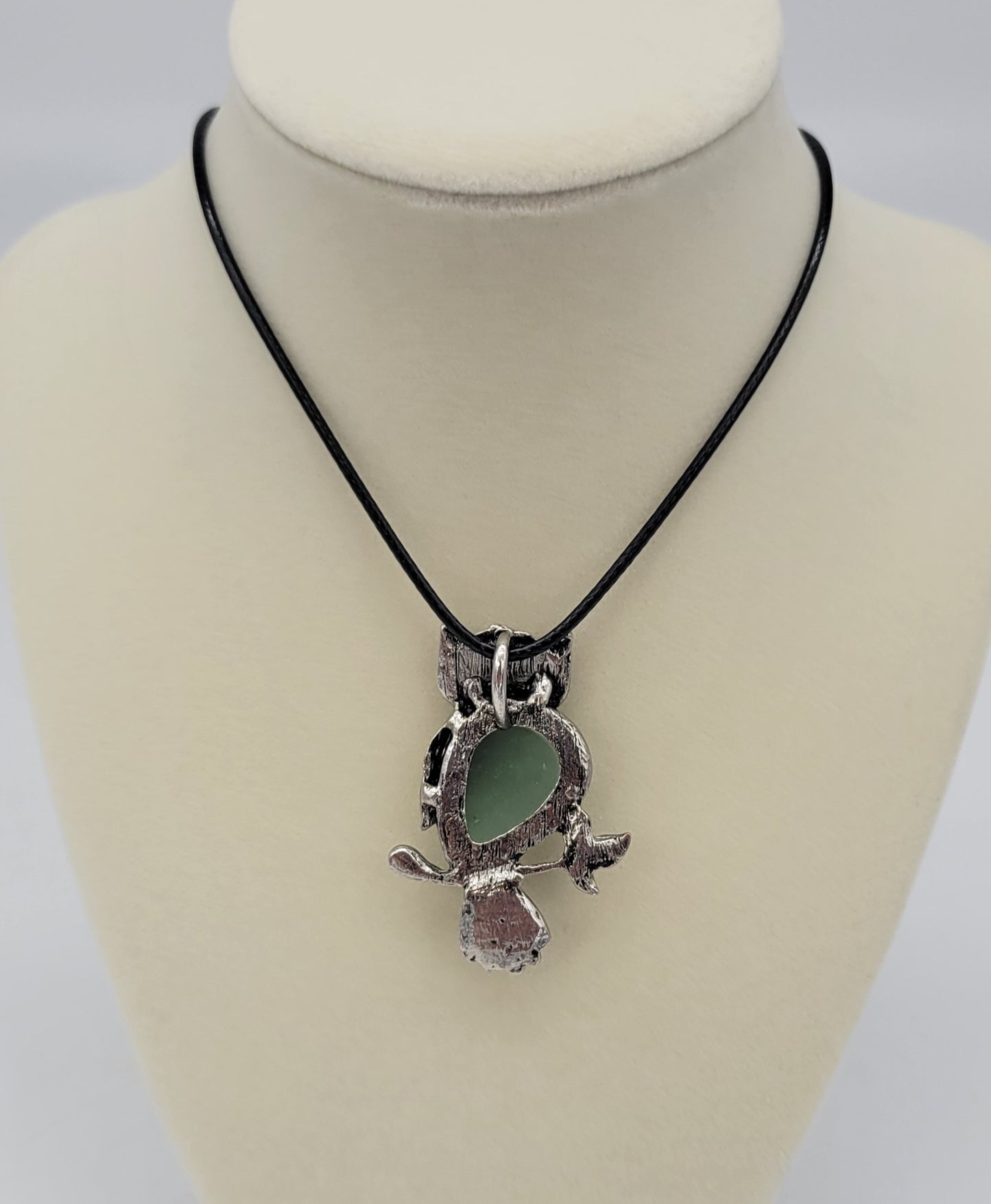 Owl Charm Pendant Necklace with Inlaid Aventurine Stone